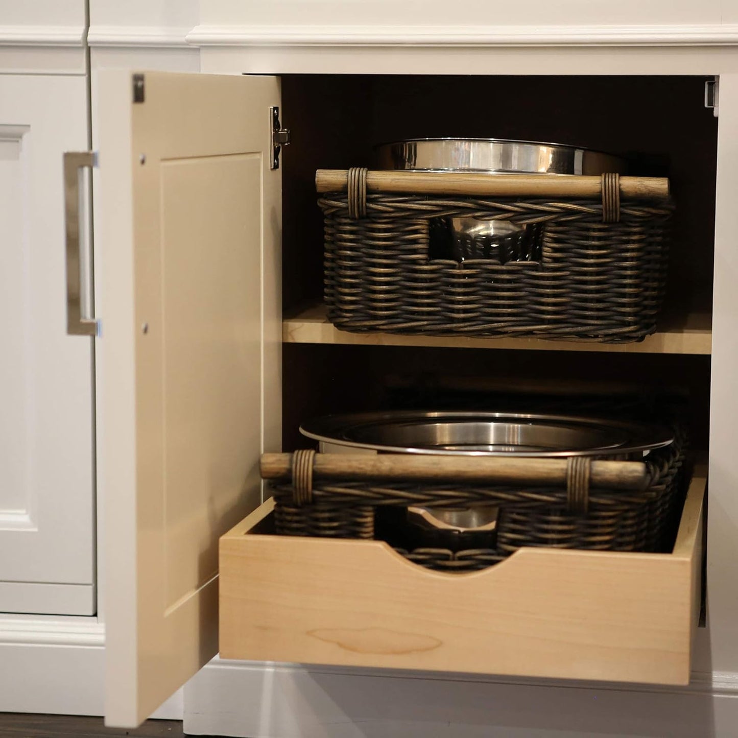 The Basket Lady Low Pole Handle Wicker Storage Basket, Large, 19.5 in L x 12.5 in W x 6 in H, Antique Walnut Brown