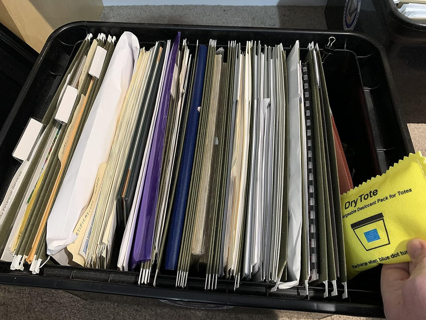 100g Rechargeable Desiccant Pack - Moisture Absorbing Bag - Silica Gel Desiccant Dehumidifier for Storage Bins and Totes