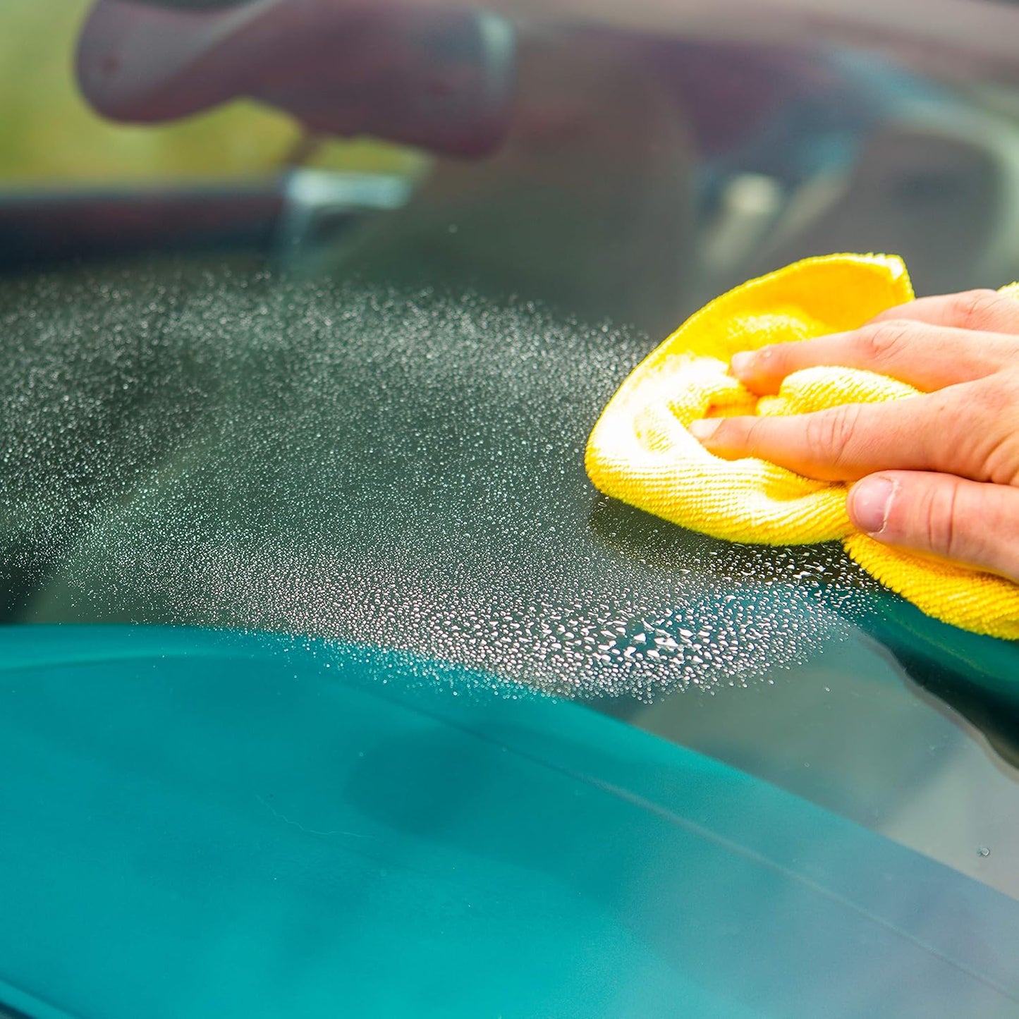 Invisible Glass 91163-5PK Premium Aerosol Glass and Window Cleaner for Auto and Home, Streak-Free, Ammonia-Free, Tint-Safe, 15 oz (Pack of 5)